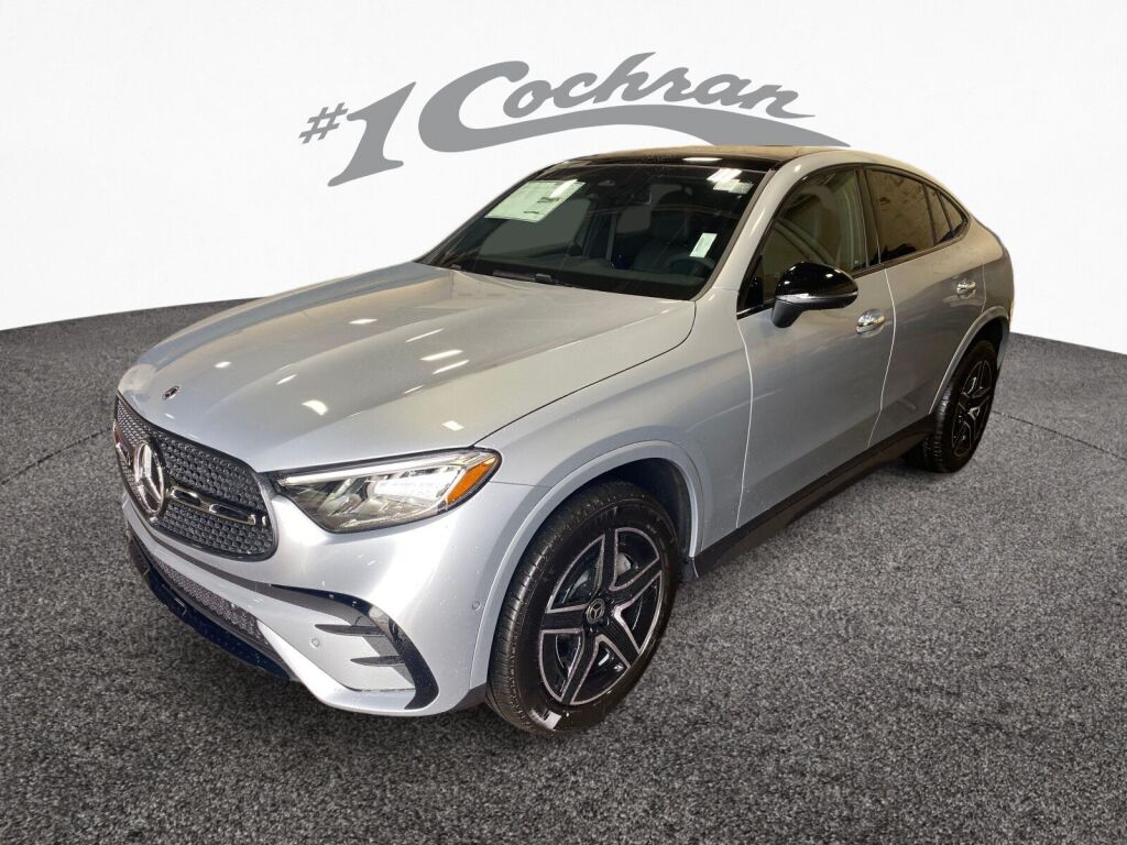 2025 Mercedes Benz GLC 300 4MATIC photo 3