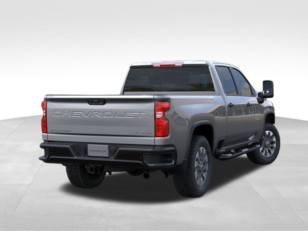 2026 Chevrolet Silverado 2500HD Custom photo 4