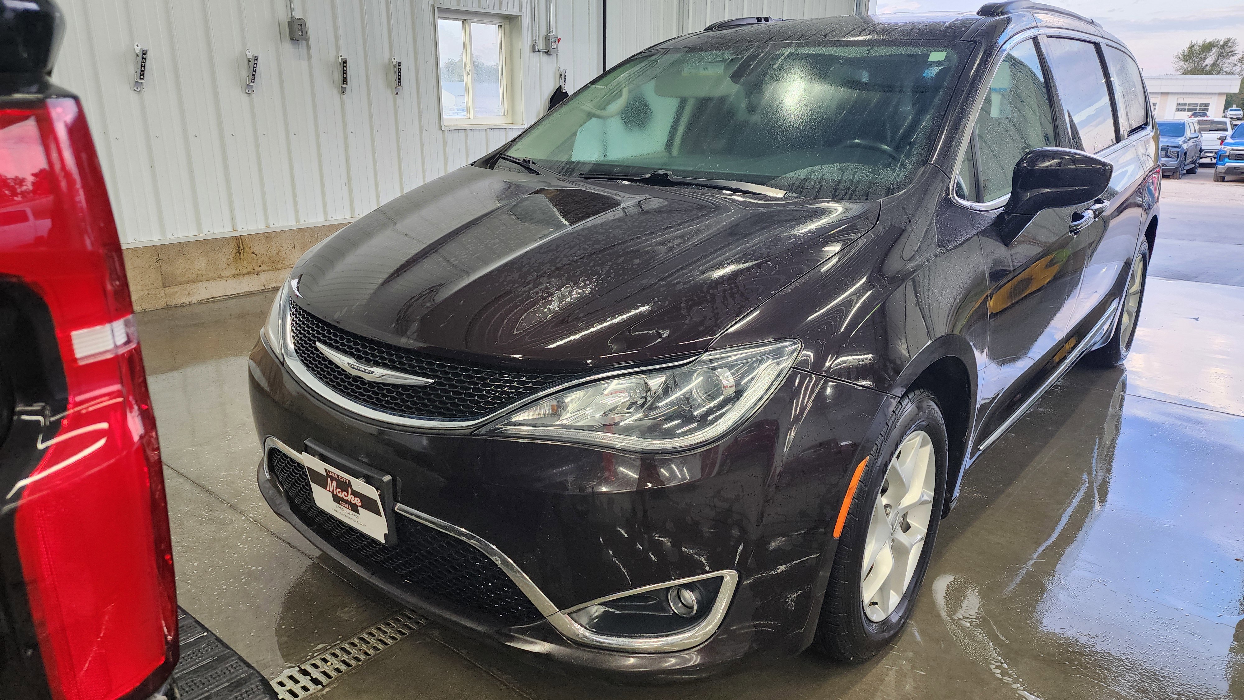 Used 2017 Chrysler Pacifica Touring-L with VIN 2C4RC1BG1HR809541 for sale in Lake City, IA