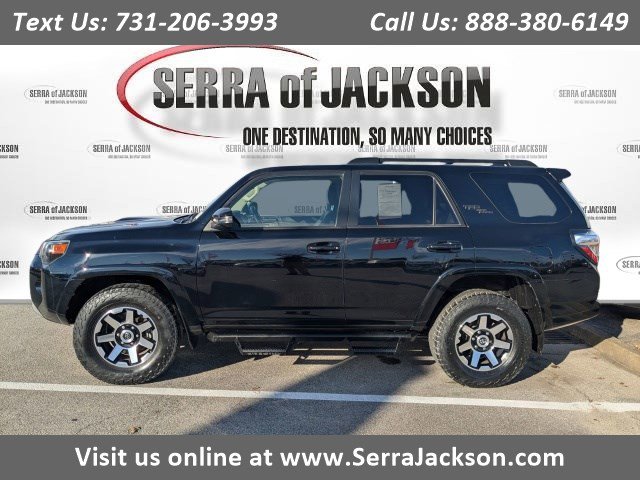 2020 Toyota 4Runner TRD Off-Road Premium's photo