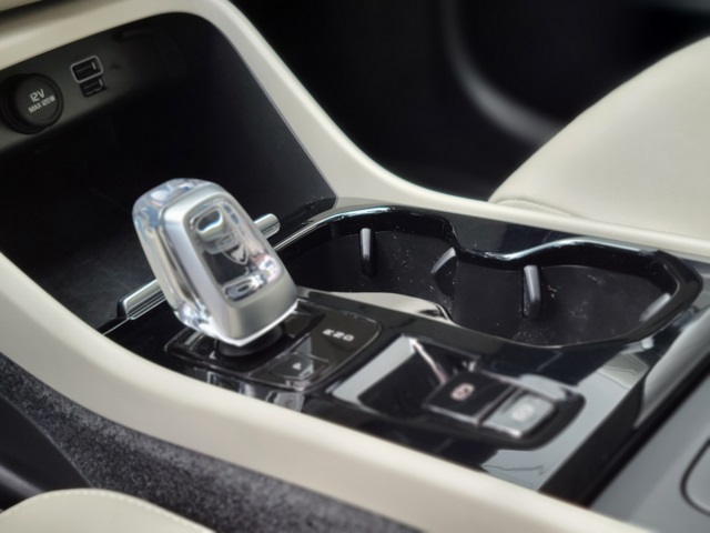 2022 Volvo XC40 T5 Inscription photo 35