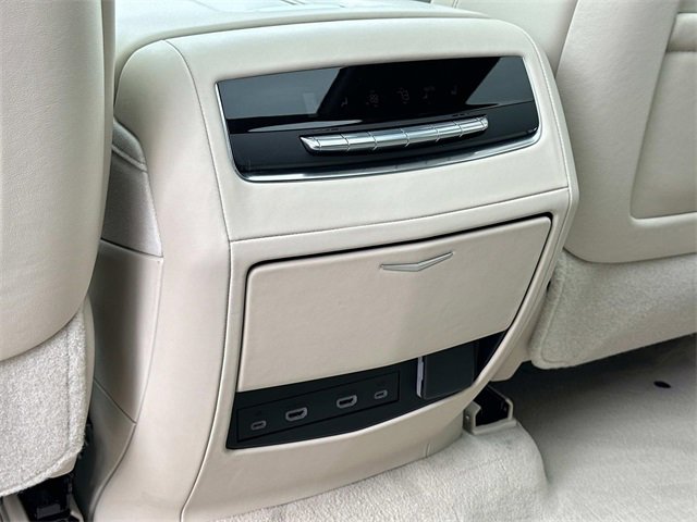 2024 Cadillac Escalade ESV Sport Platinum photo 16