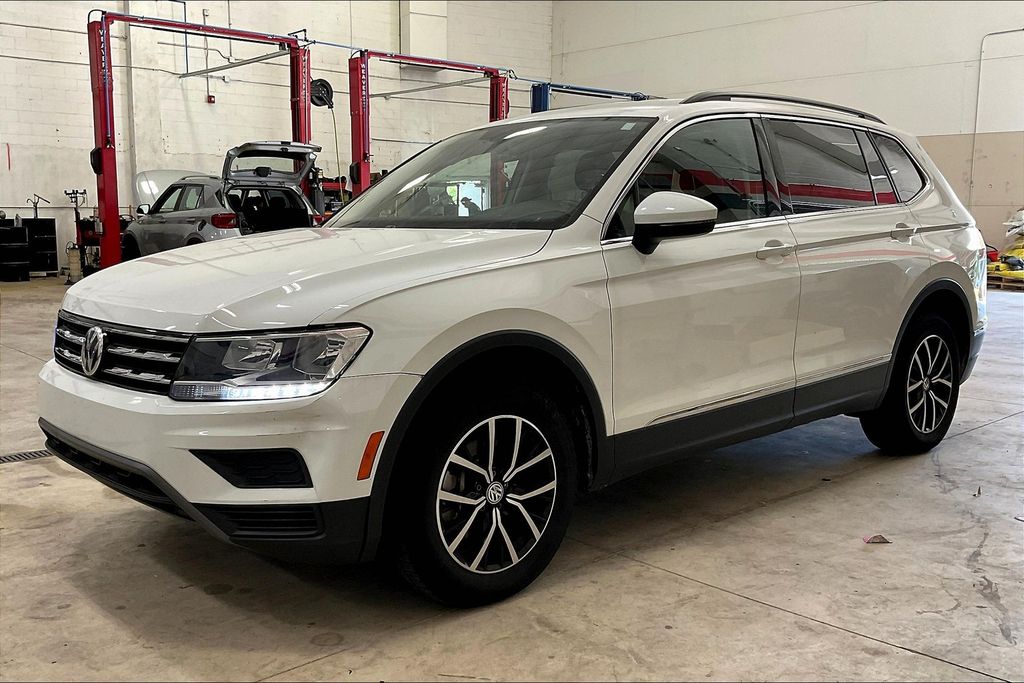 2021 Volkswagen Tiguan SE photo 32