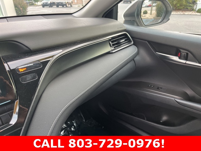 2021 Toyota Camry SE photo 26