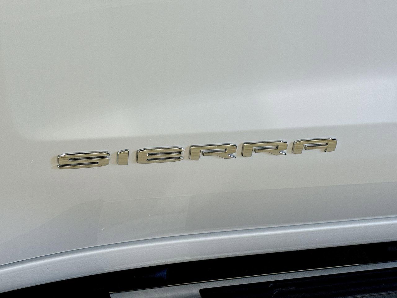 2019 Gmc Sierra 1500 SLT photo 31