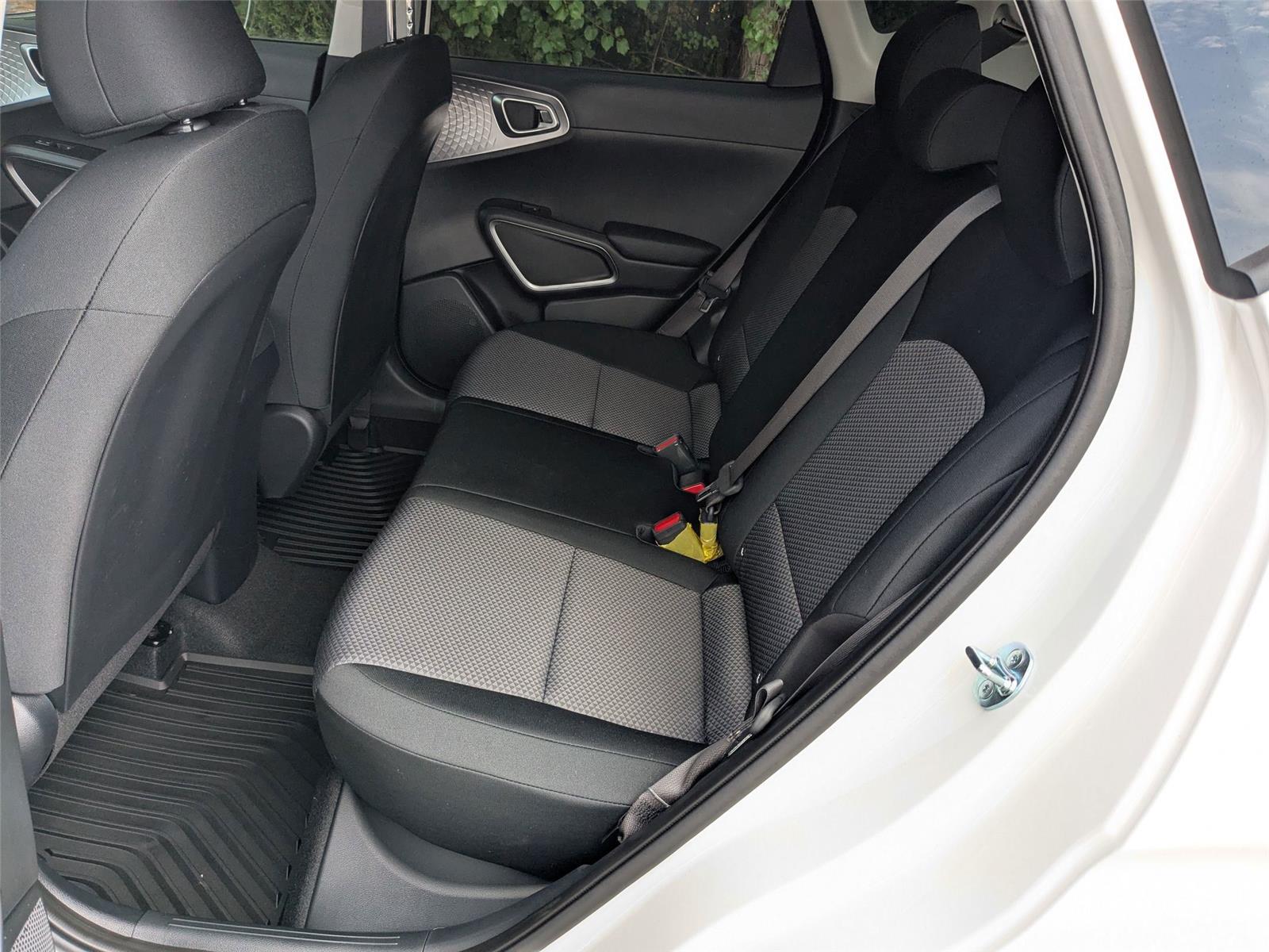 2025 Kia Soul LX photo 19