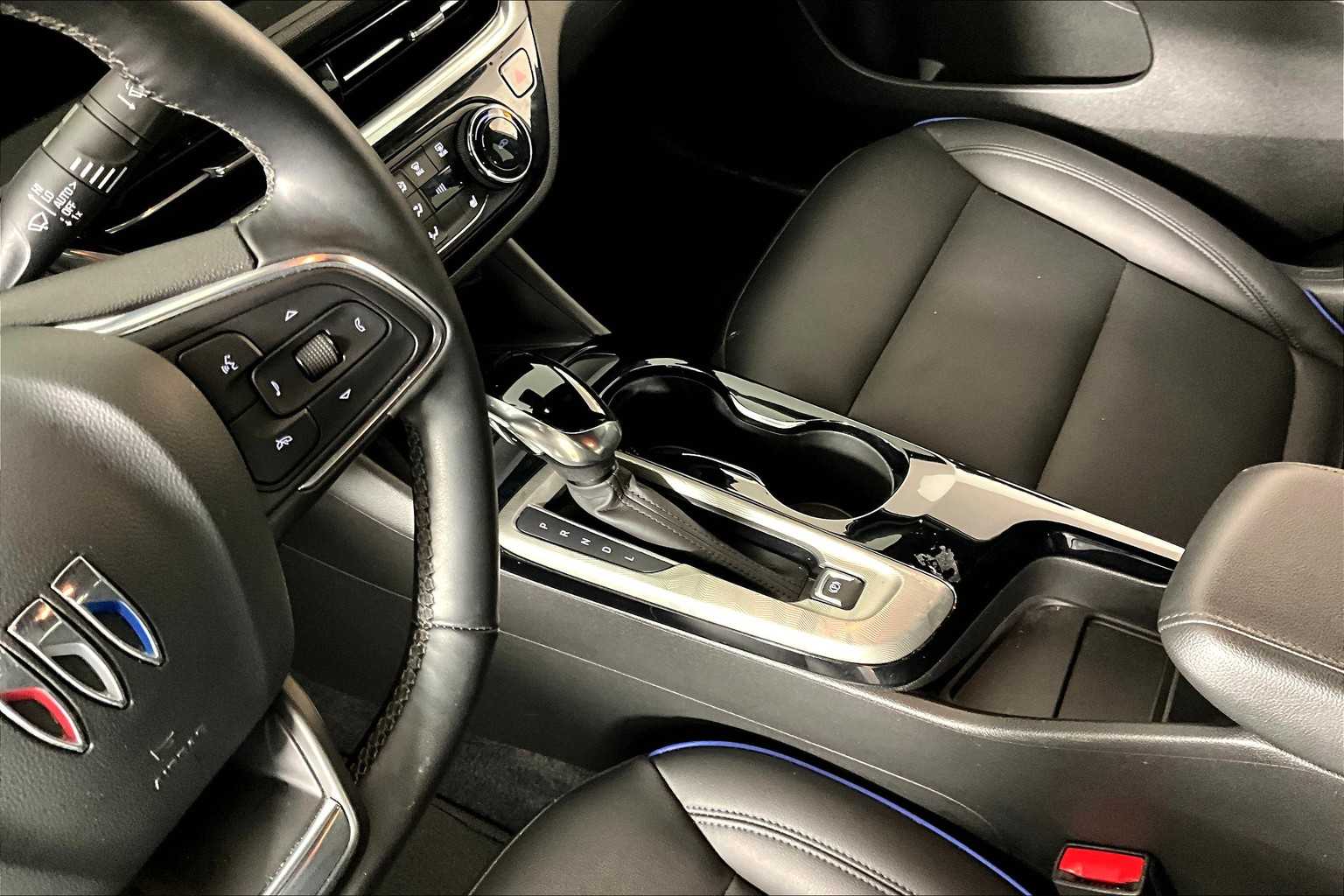 2024 Buick Envista ST photo 13
