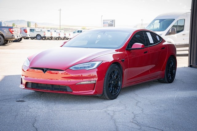 2021 Tesla Model S Plaid photo 11