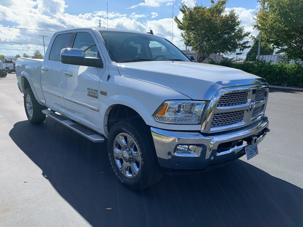 2016 Ram 2500 Laramie photo 3