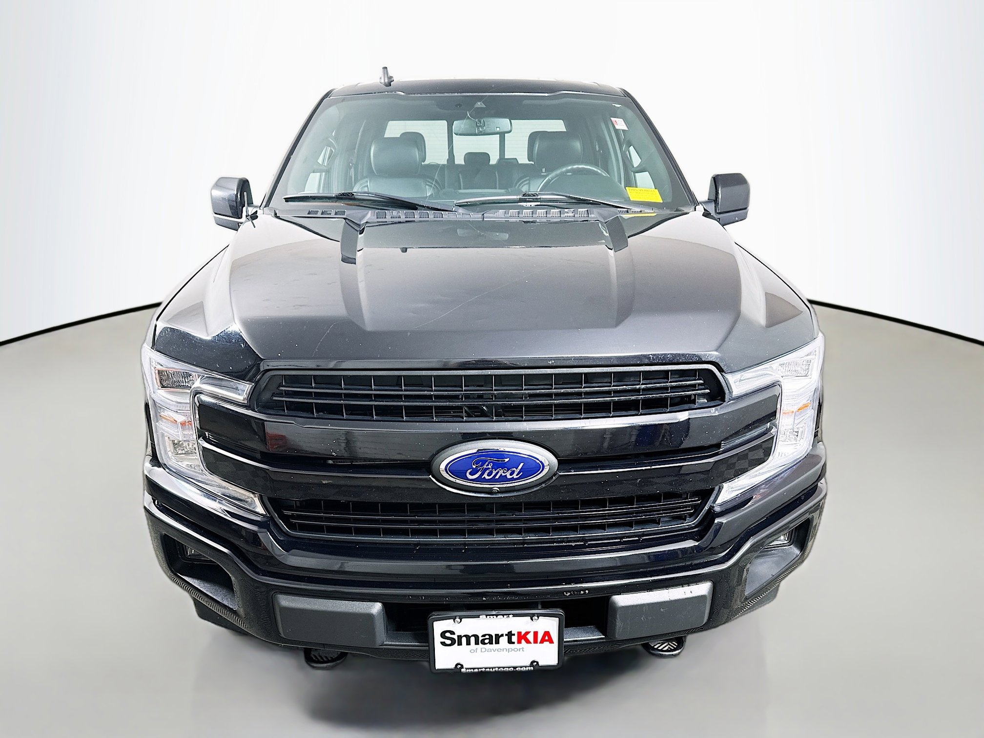 2020 Ford F-150 Lariat photo 2