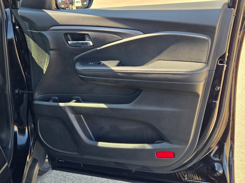 2022 Honda Ridgeline Sport photo 4