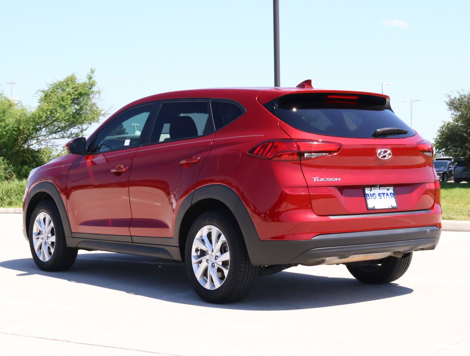 2021 Hyundai Tucson SE photo 3