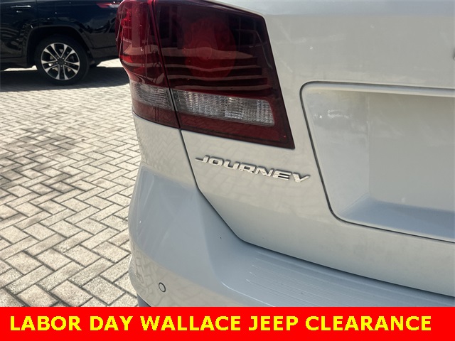 2020 Dodge Journey Crossroad photo 8