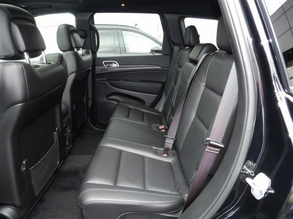 2022 Jeep Cherokee Limited photo 20