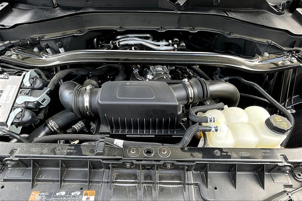 2023 Ford Explorer ST photo 27