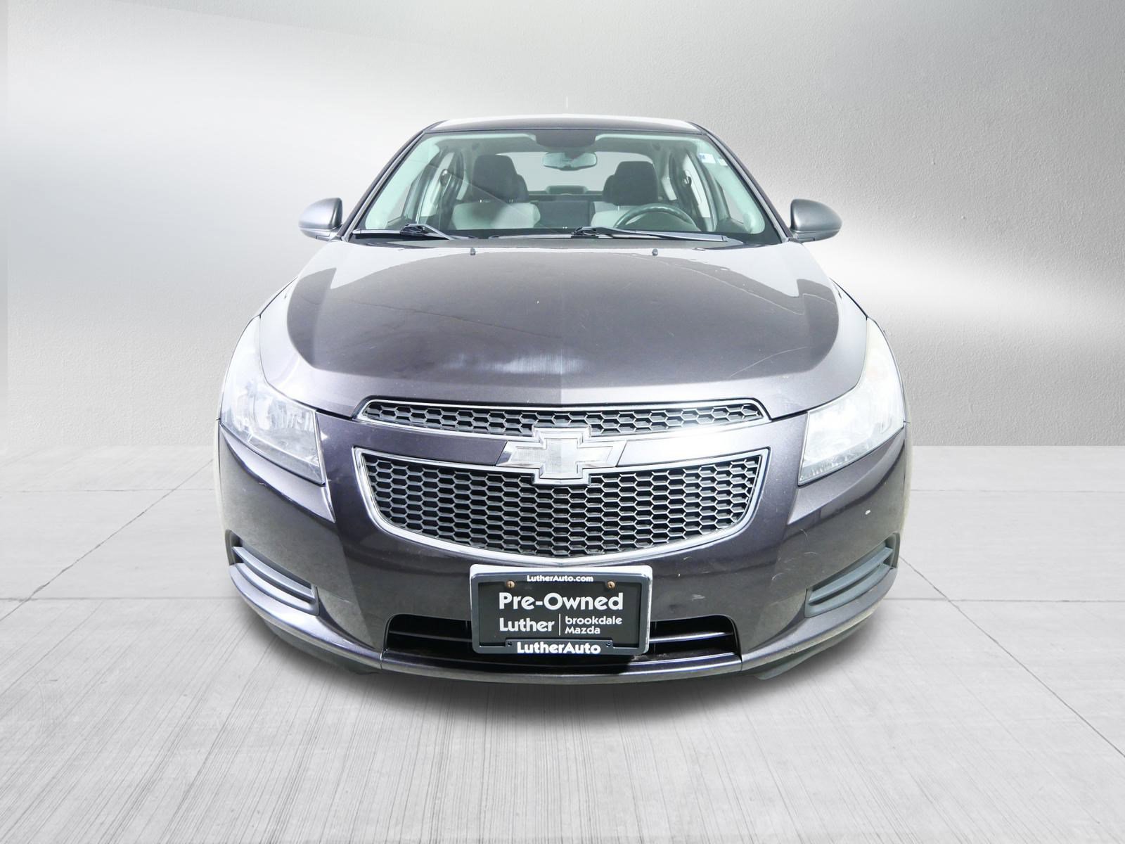 Used 2014 Chevrolet Cruze LS with VIN 1G1PA5SHXE7257721 for sale in Minneapolis, MN