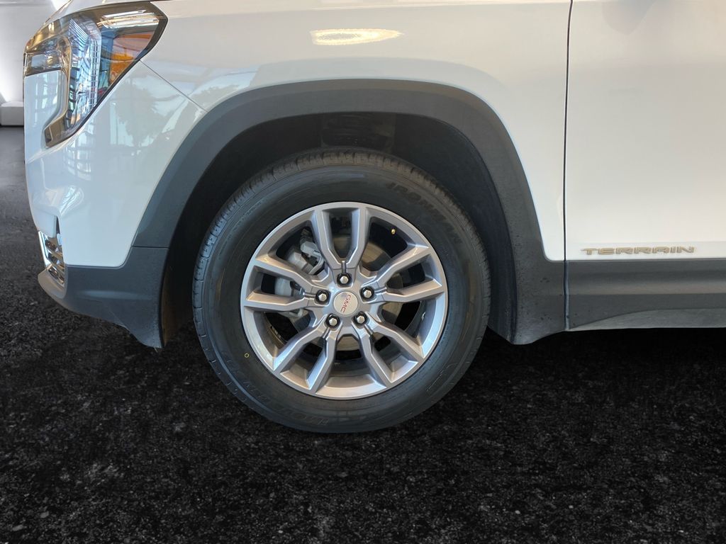 2024 Gmc Terrain SLT photo 20