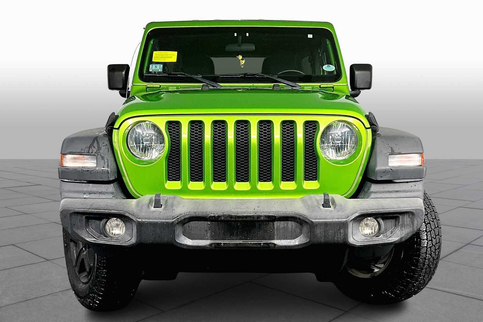 2018 Jeep Wrangler Unlimited Sport S photo 3
