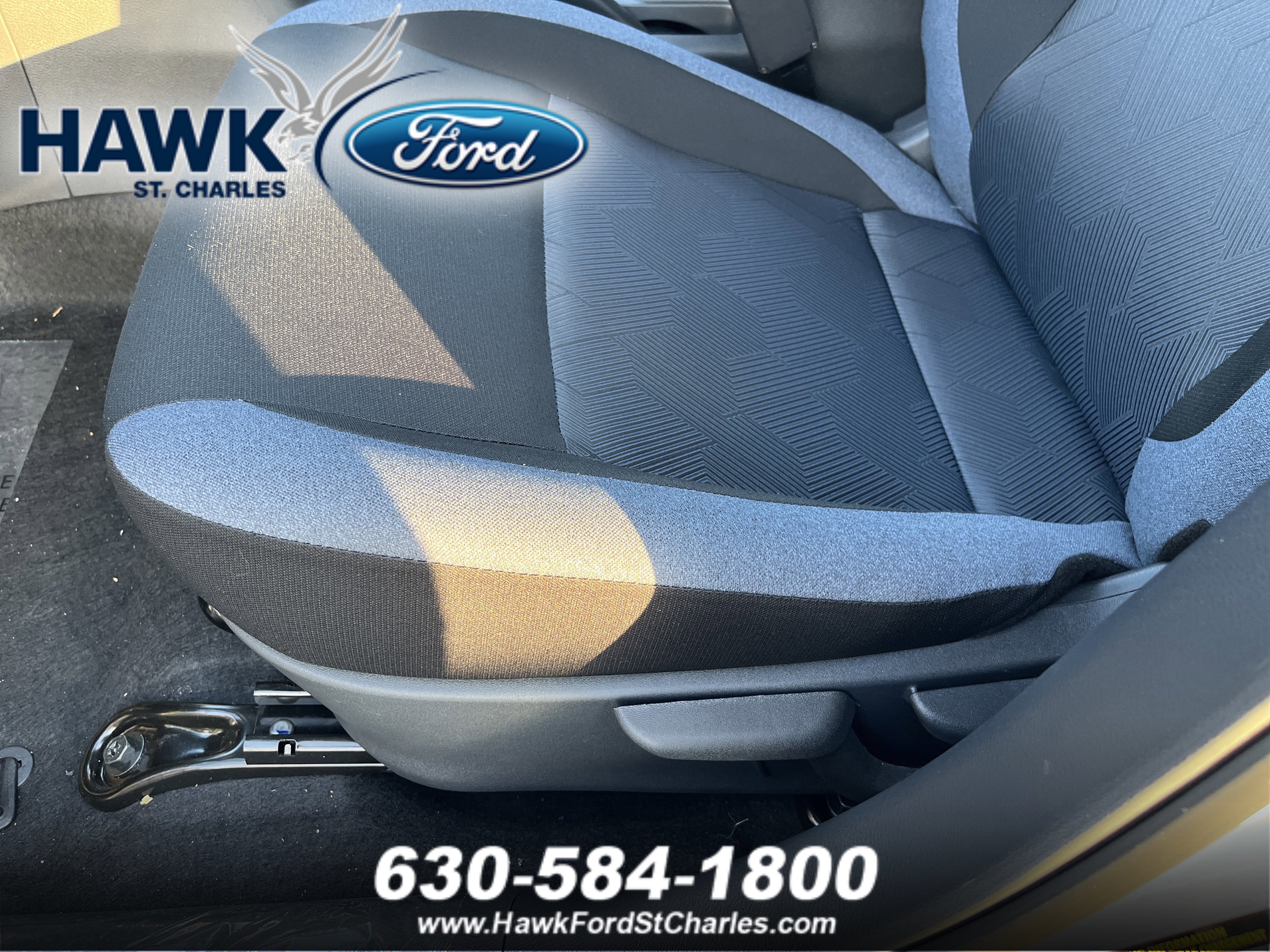 2025 NISSAN VERSA - Image 14