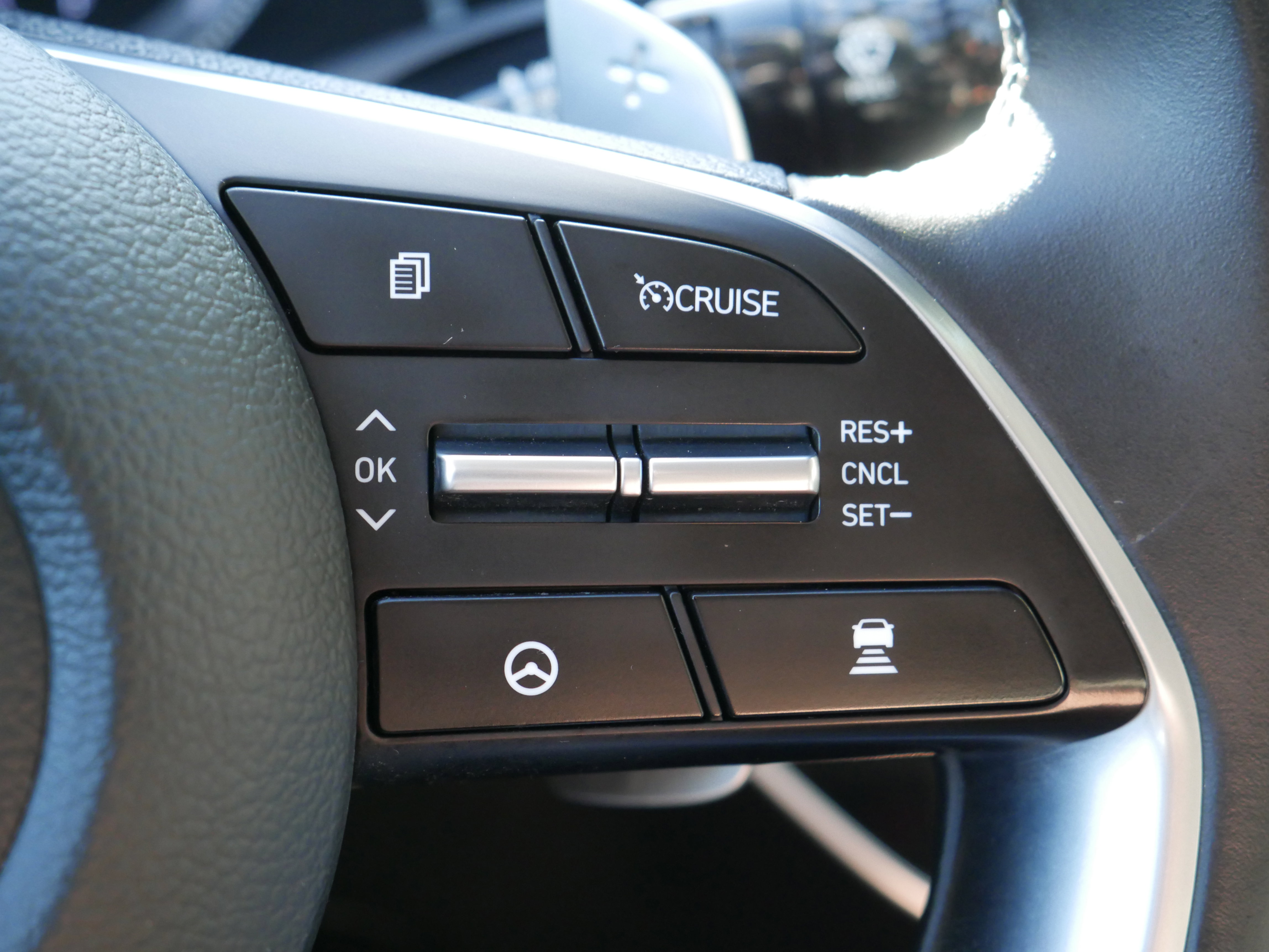 2022 Hyundai Sonata Hybrid SEL photo 8