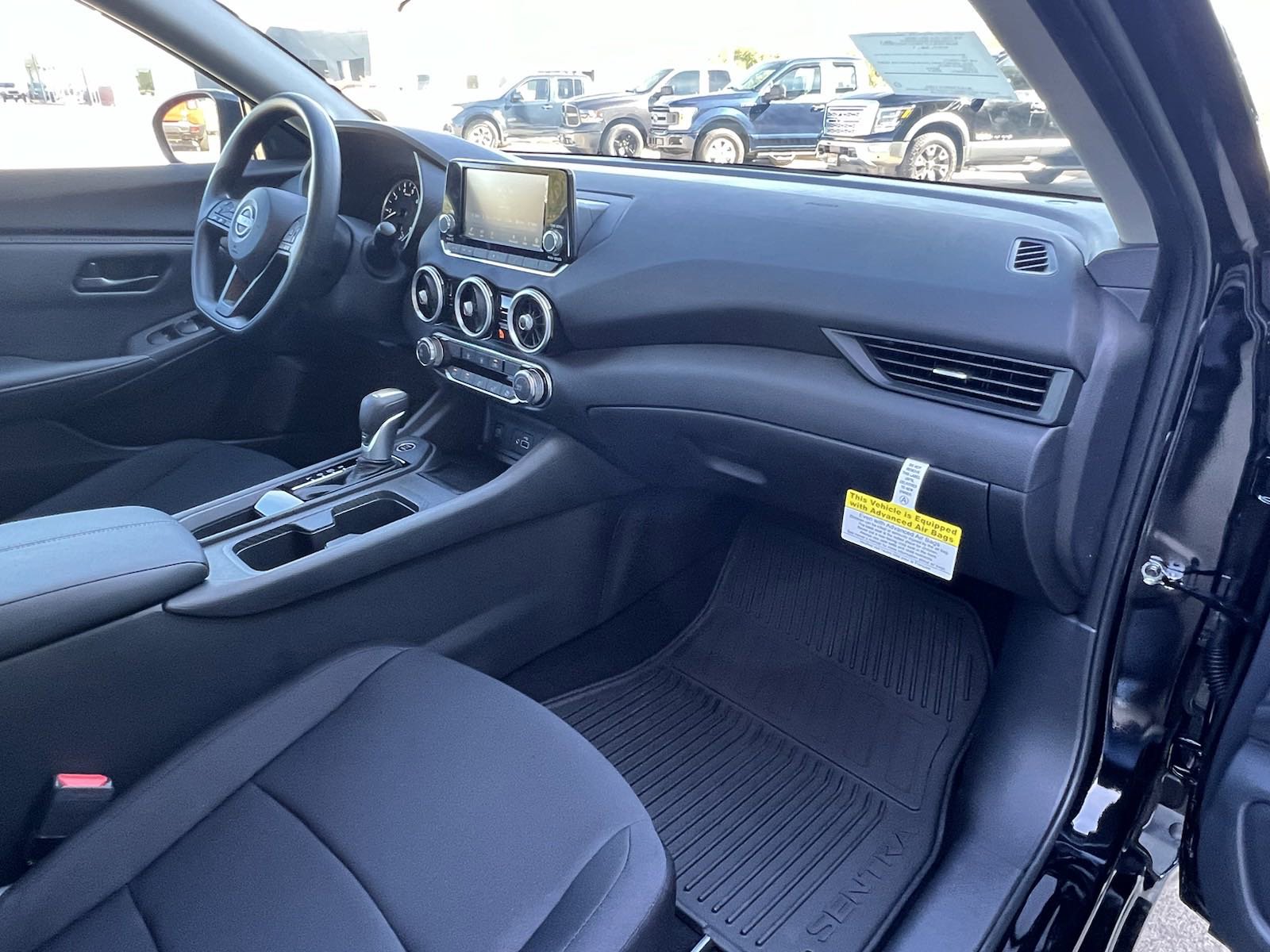 2025 Nissan Sentra S photo 26