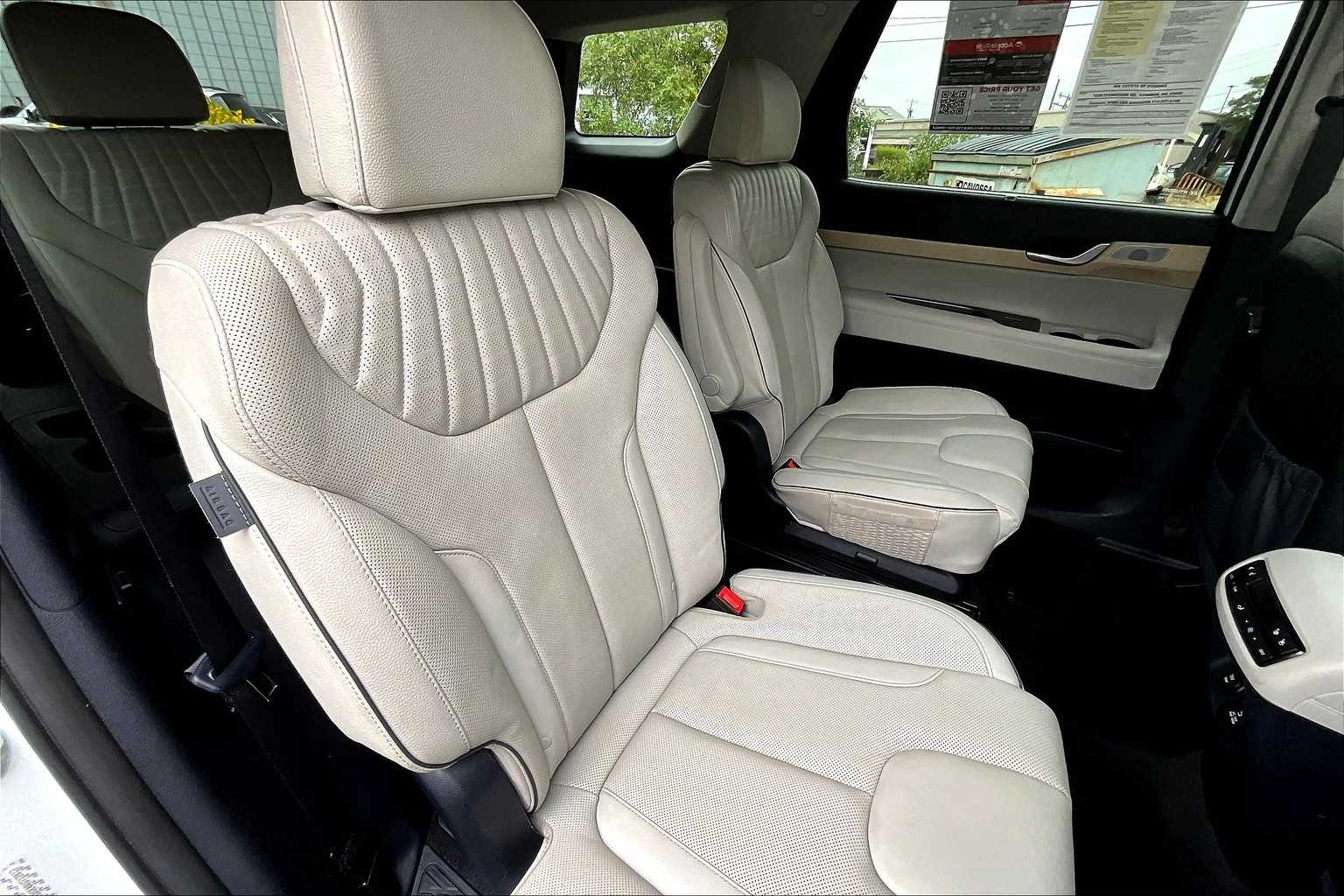 2024 Hyundai Palisade Limited photo 18