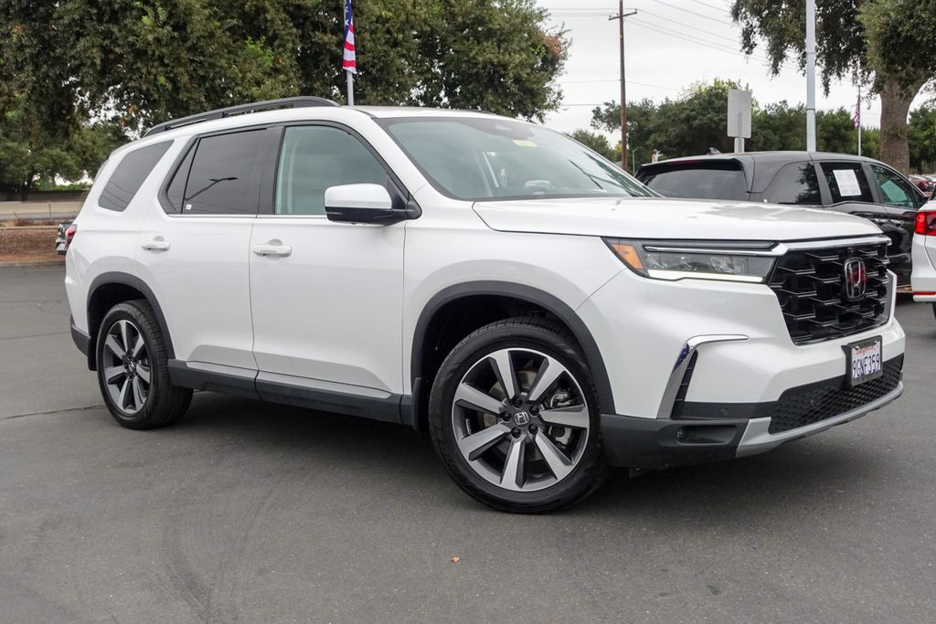 2023 Honda Pilot Elite photo 5