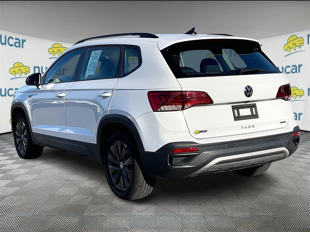2022 Volkswagen Taos S photo 4