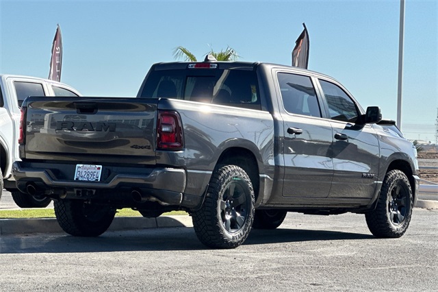 2025 Ram 1500 Tradesman photo 4