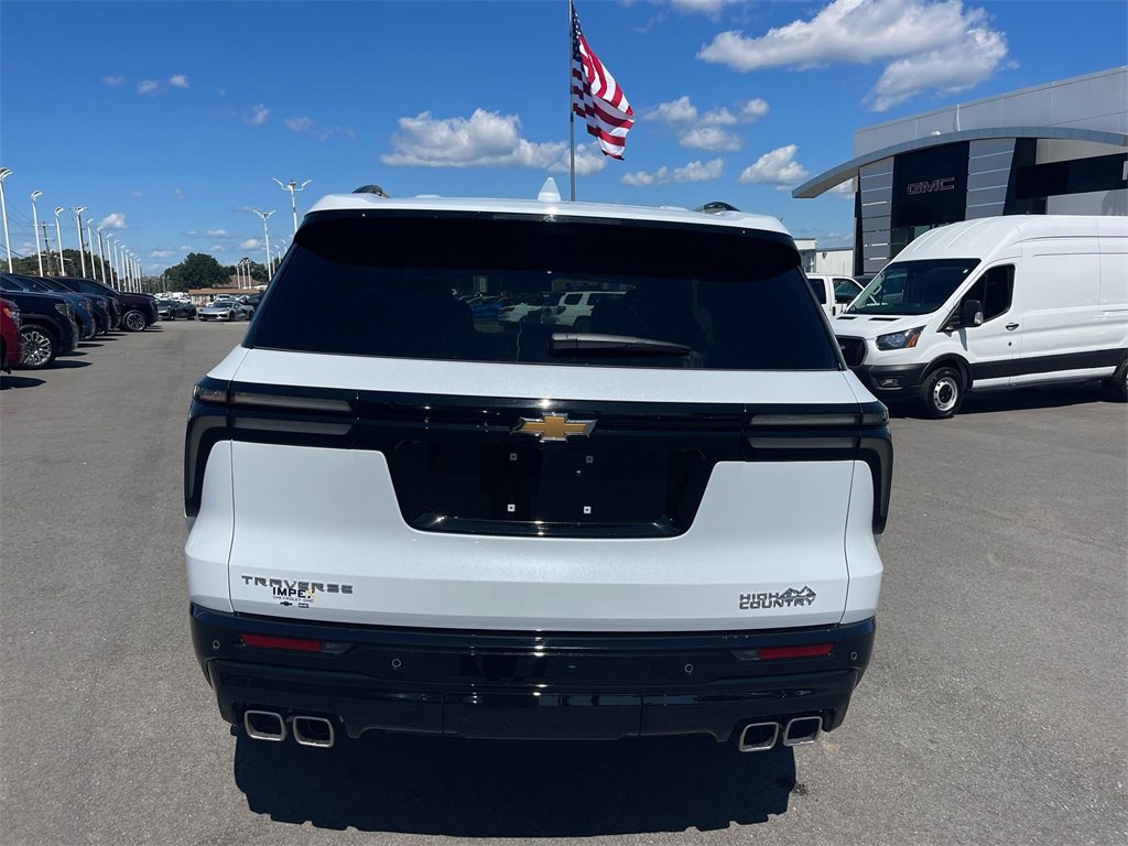 2026 Chevrolet Traverse High Country photo 4