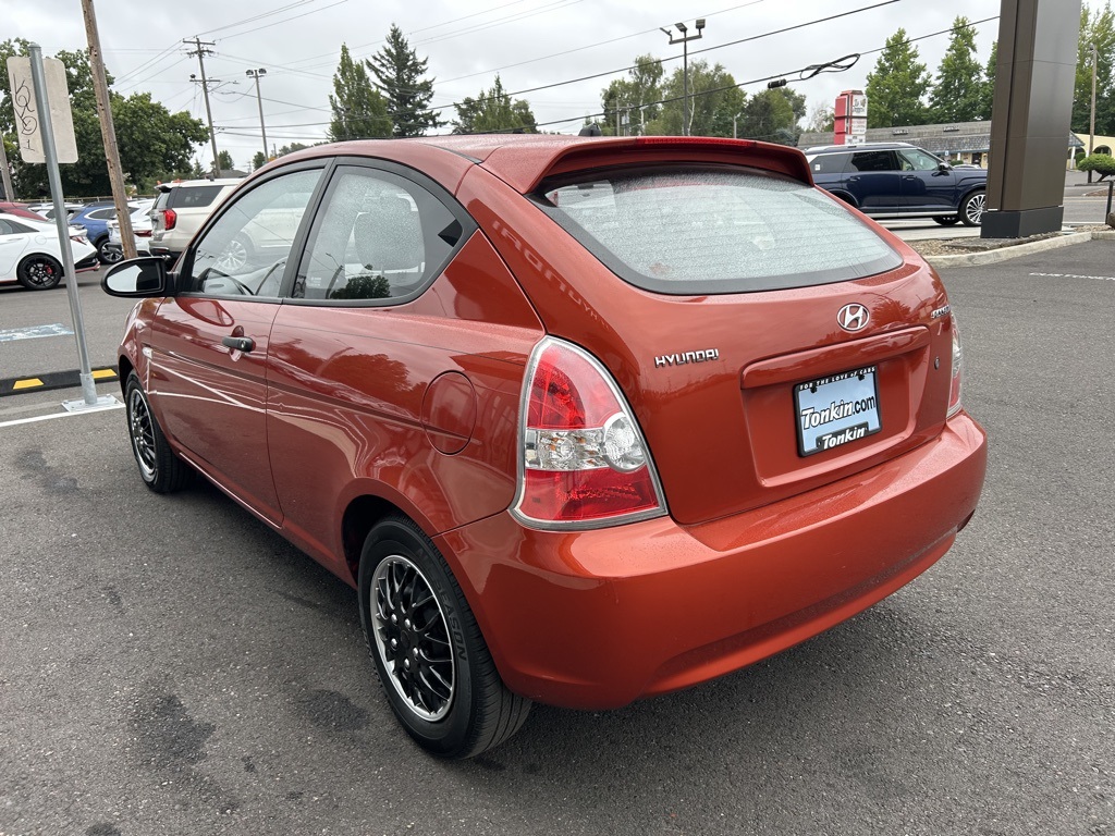 2008 Hyundai Accent GS photo 8