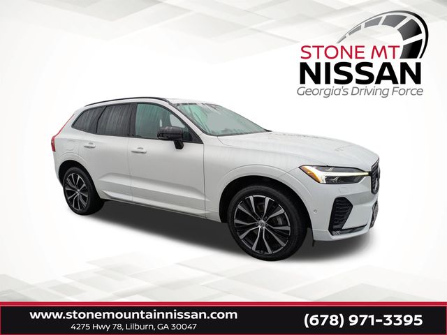 2023 Volvo XC60 Plus's photo