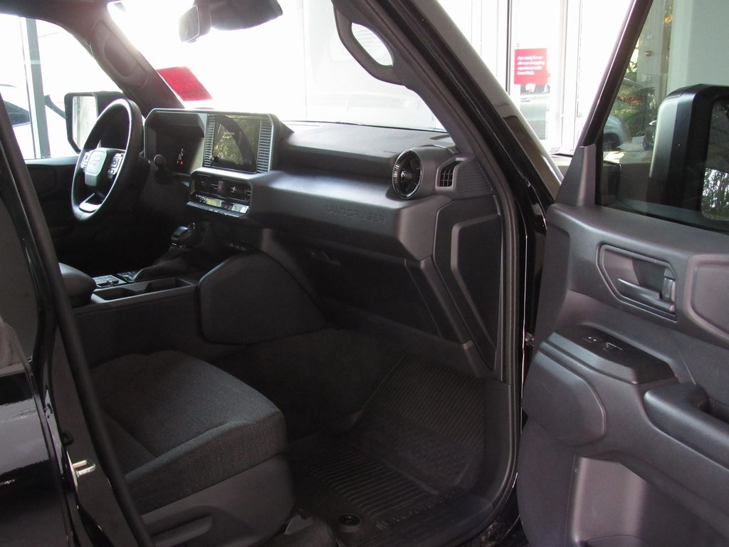 2024 Toyota Land Cruiser photo 16