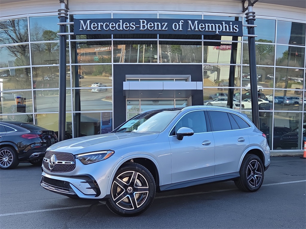 2026 Mercedes-Benz GLC Base's photo