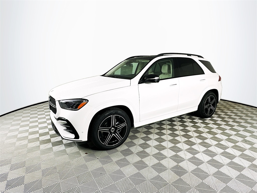 2026 Mercedes Benz GLE 450 4MATIC photo 2