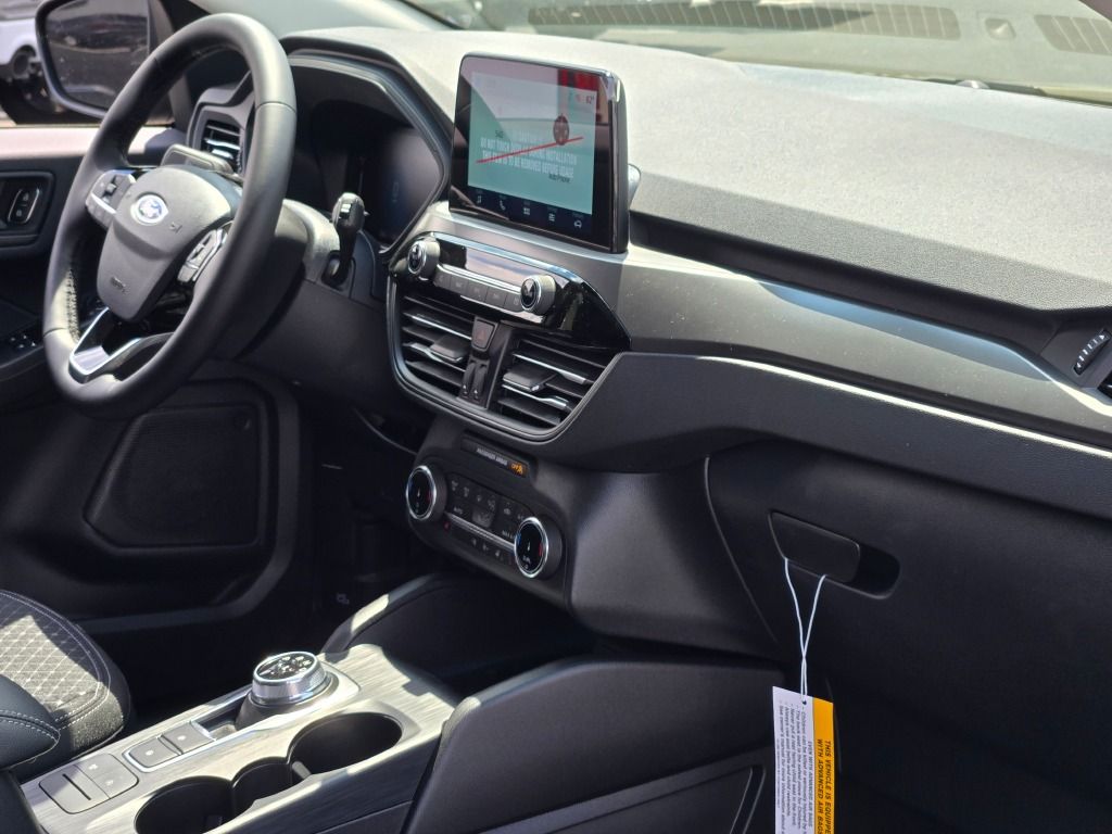 2025 Ford Escape Active photo 4