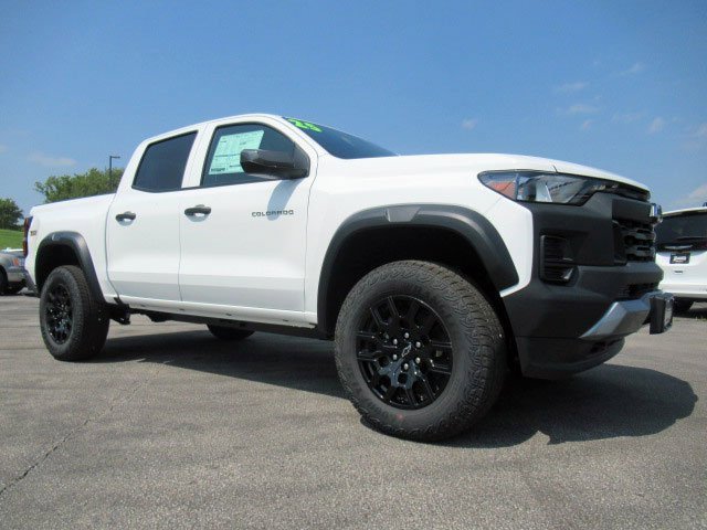 2025 Chevrolet Colorado Trail Boss photo 10