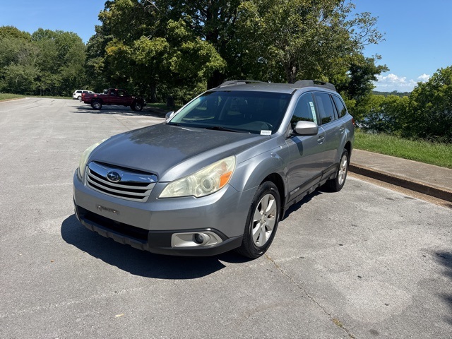 2011 Subaru Outback 2.5i Premium photo 2