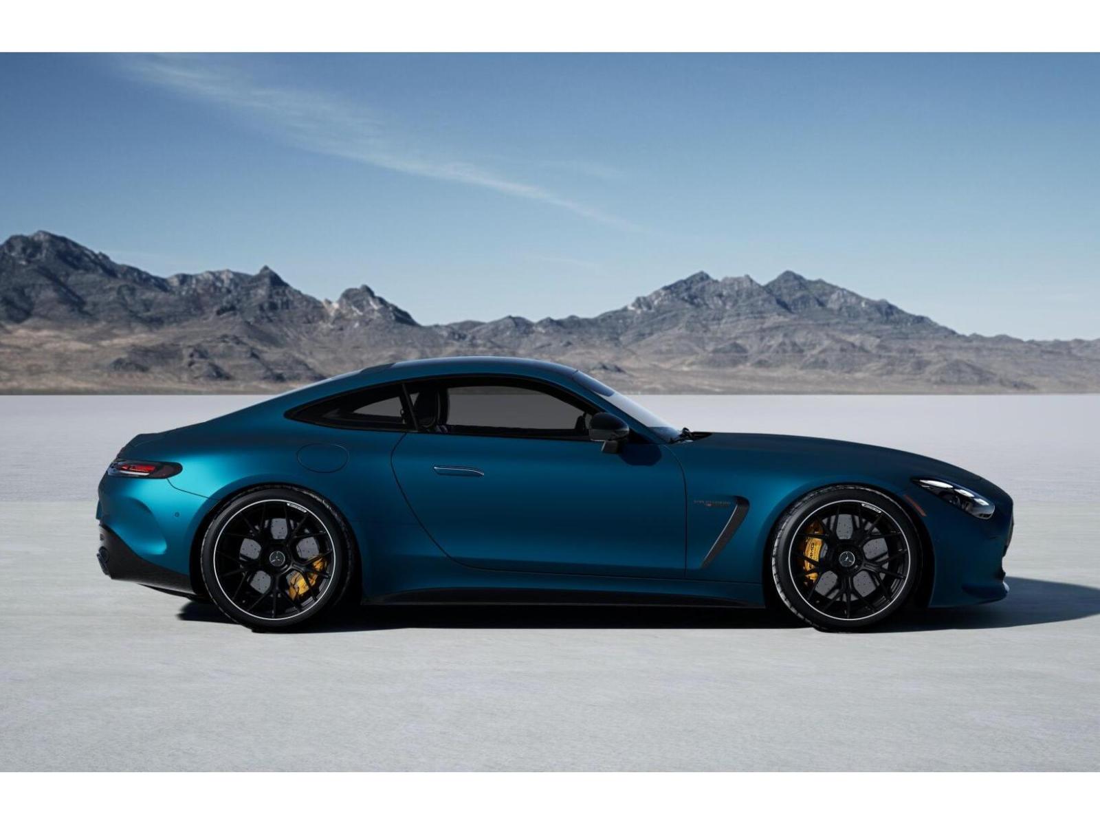 2025 Mercedes Benz AMG GT 63 S E PERFORMANCE photo 2