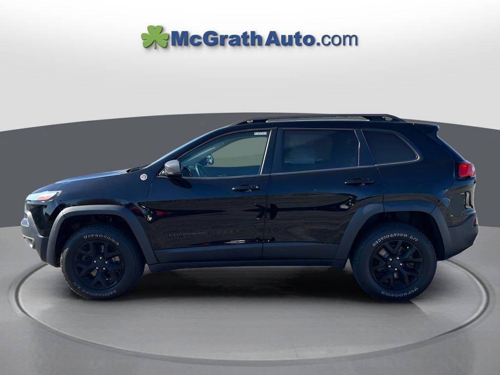 2018 Jeep Cherokee Trailhawk photo 3