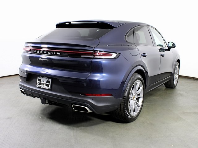 2025 Porsche Cayenne photo 7
