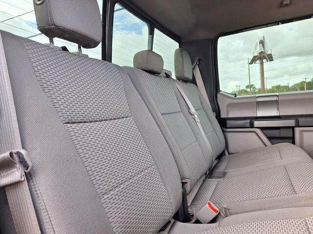 2016 Ford F-150 XLT photo 29