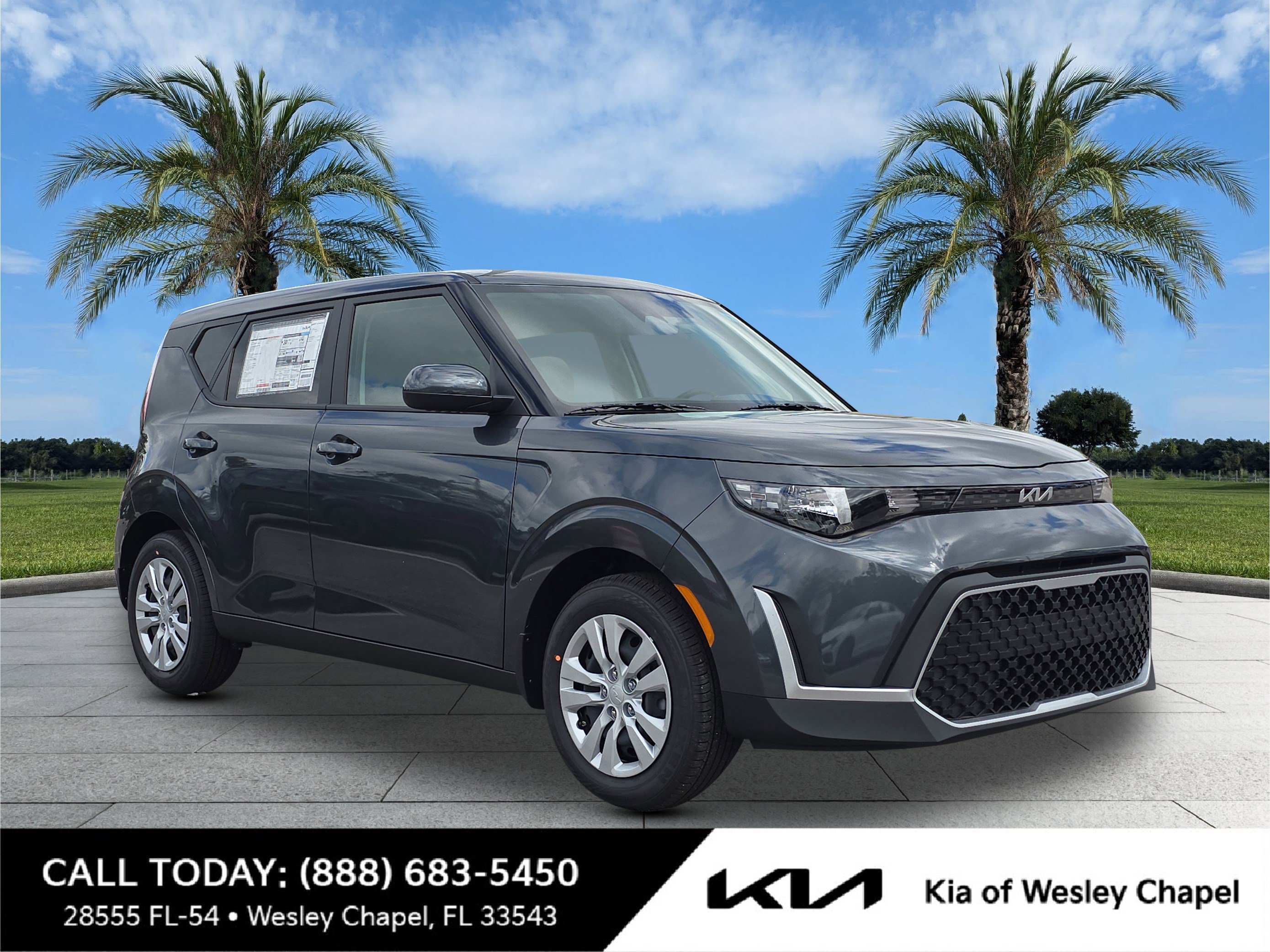 2025 Kia Soul LX's photo