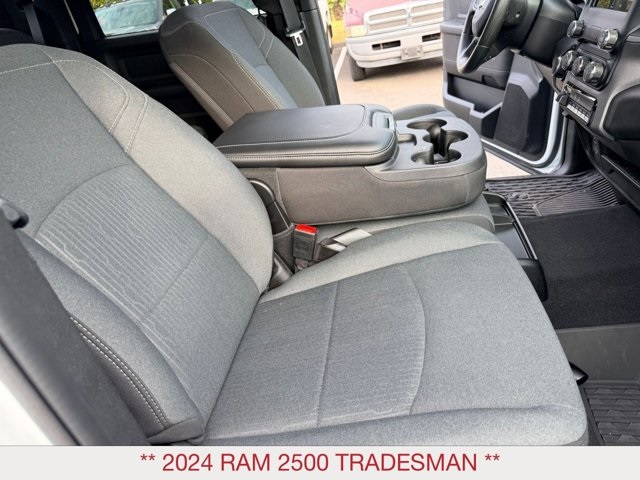 2024 Ram 2500 Tradesman photo 19