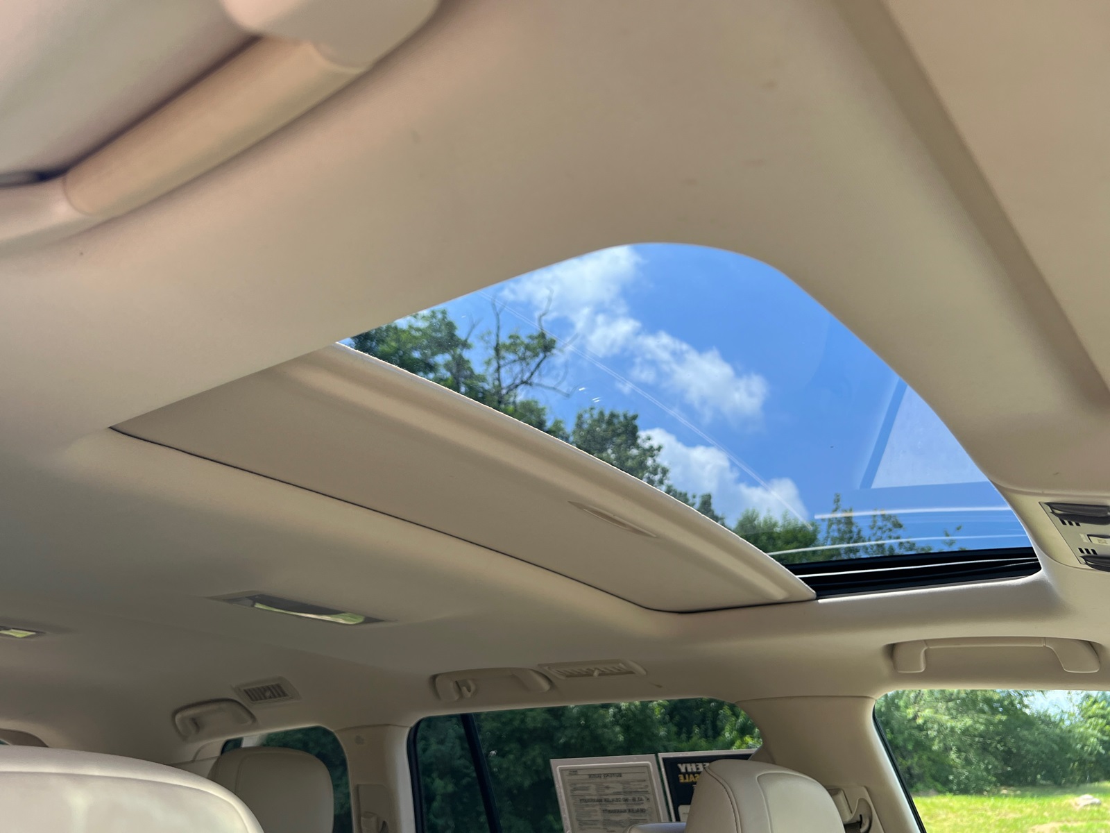 2014 Lexus LX 570 photo 13