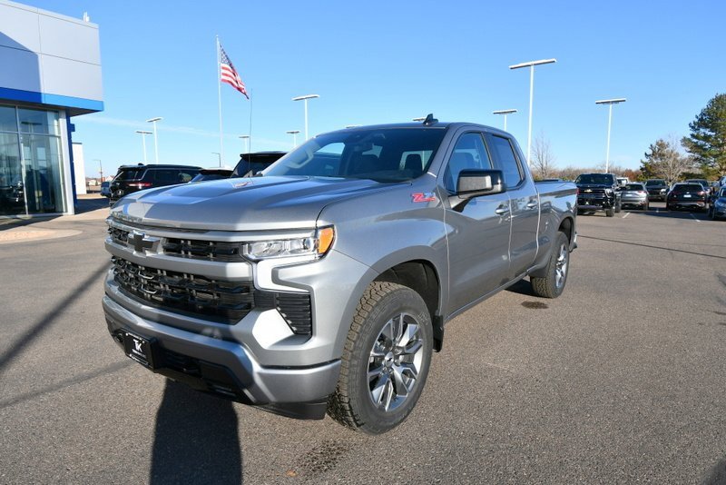 2025 Chevrolet Silverado 1500 RST photo 2