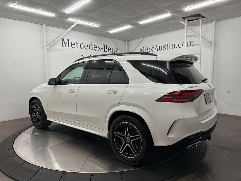 2026 Mercedes Benz GLE 450 4MATIC photo 3