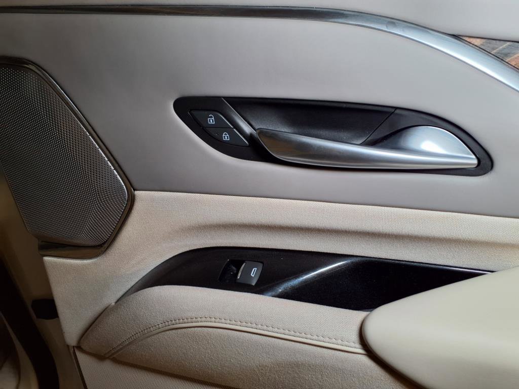 2023 Cadillac Escalade ESV Sport Platinum photo 24