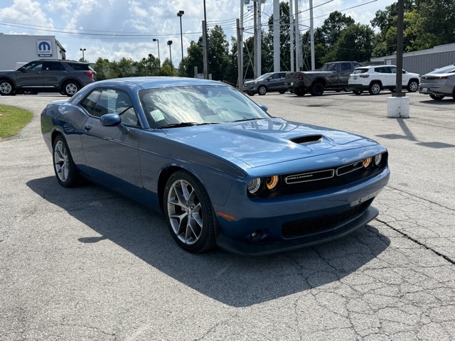 2022 Dodge Challenger GT photo 4
