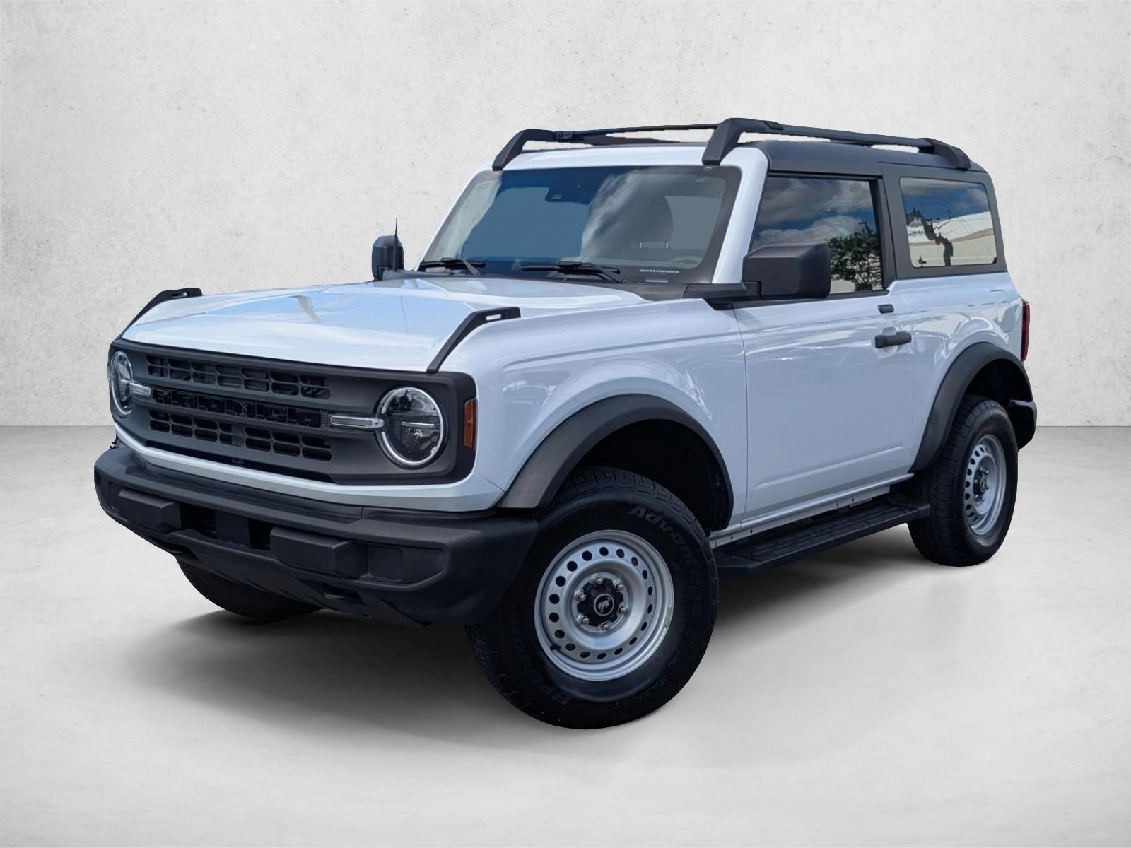 2021 Ford Bronco 2-Door Base's photo